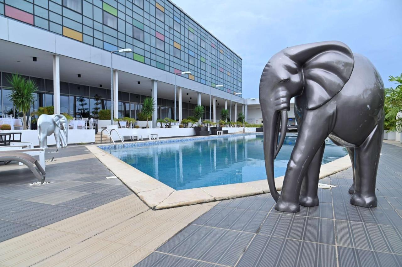 Radisson Blu Hotel, Abidjan Airport Exterior foto