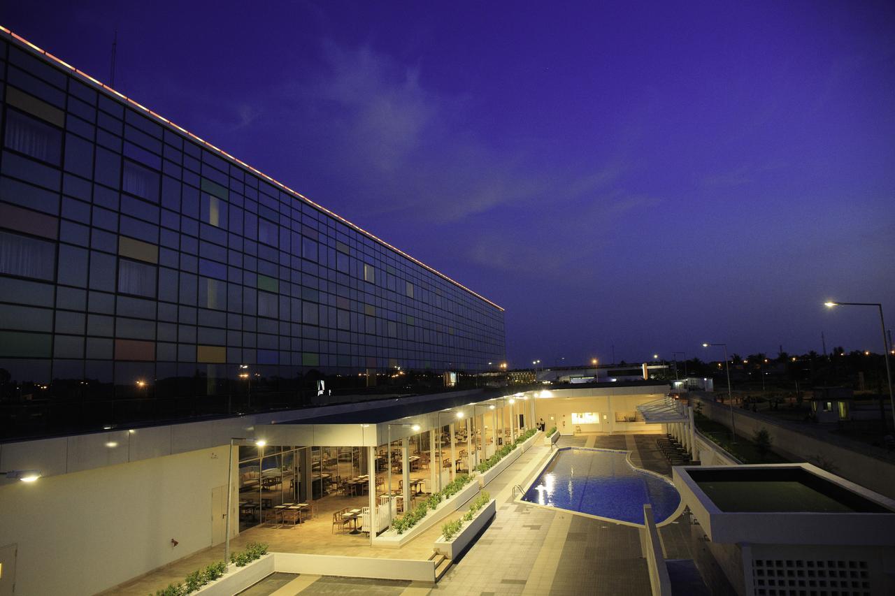 Radisson Blu Hotel, Abidjan Airport Exterior foto