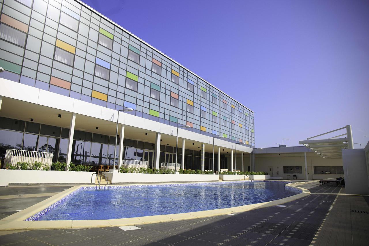 Radisson Blu Hotel, Abidjan Airport Exterior foto